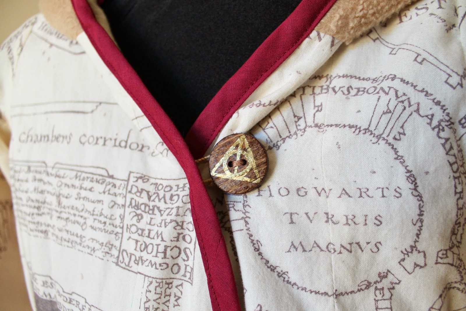 Harry Potter-Inspired Marauders Map Beach Robe for CraftingCon | The Inspired Wren
