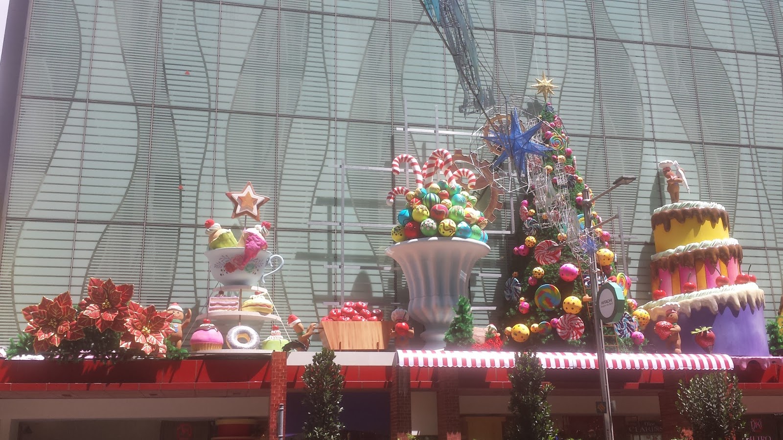 Somewhere in Singapore Blog Christmas Decoration Centrepoint