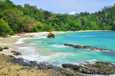 pantai-mustika-banyuwangi