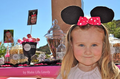 girl with Minnie Mouse ears at Minnie birthday party