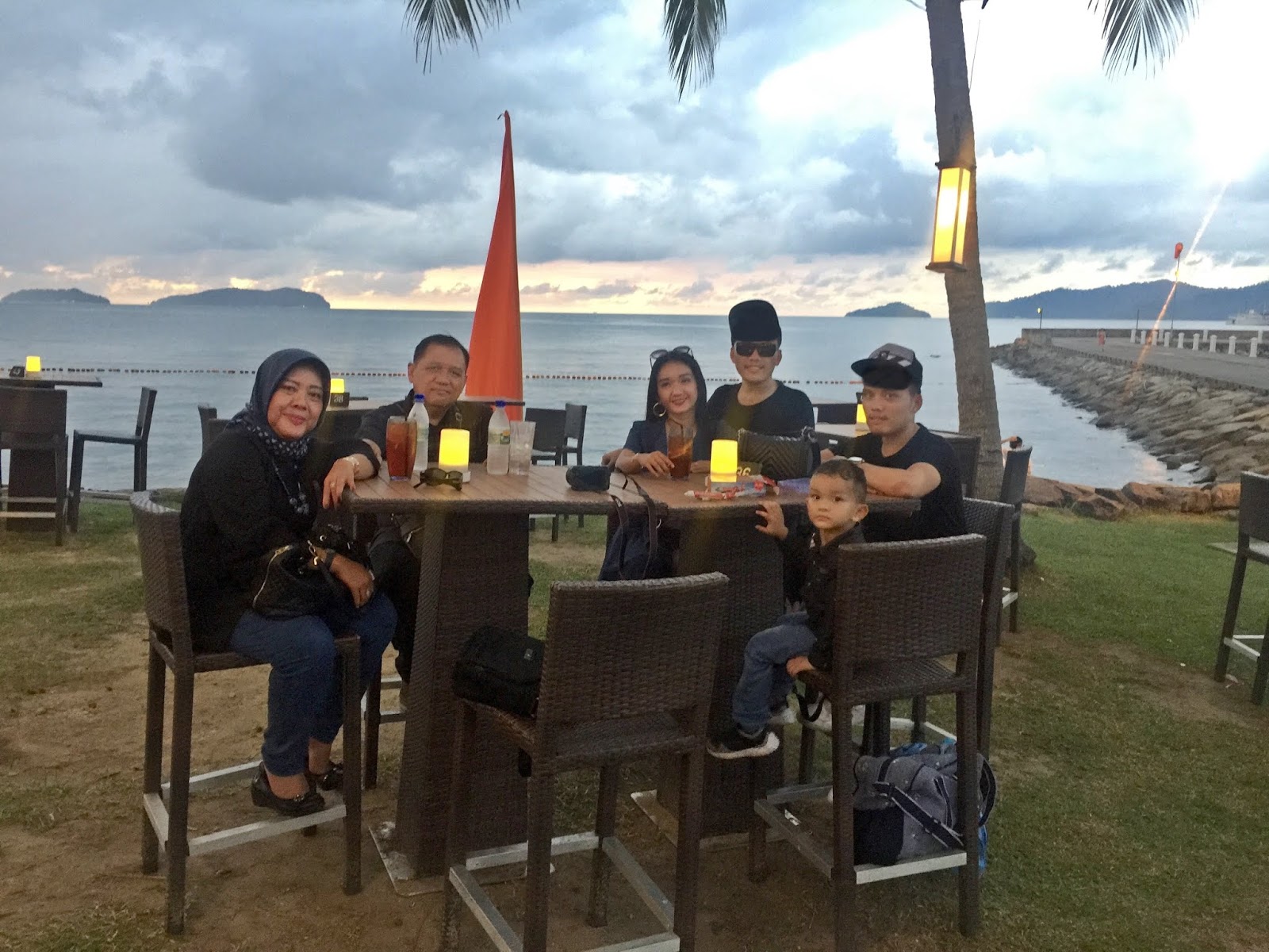 Jalan Jalan Si Kembar Jalan Jalan Ke Kota Kinabalu Dan Kuala Lumpur