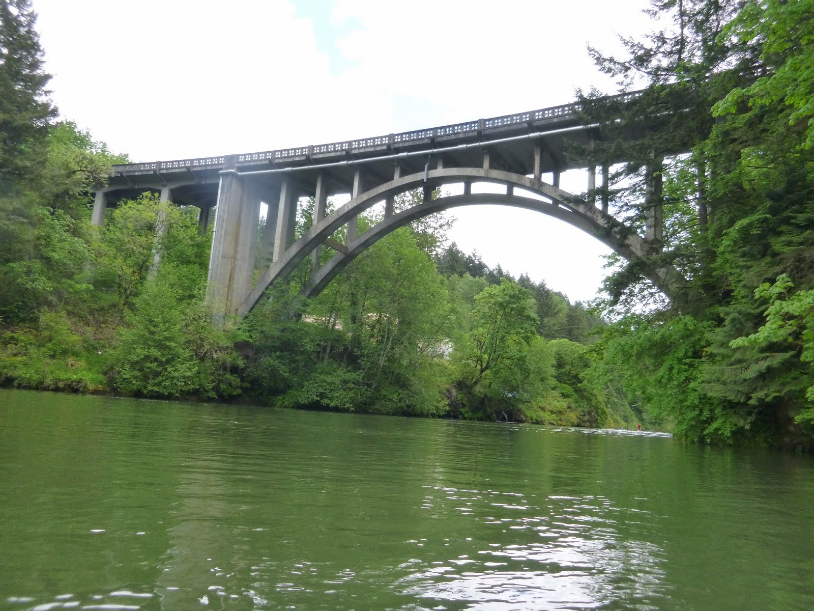 Hiking Oregon Mother's Day Paddle Estacada Lake