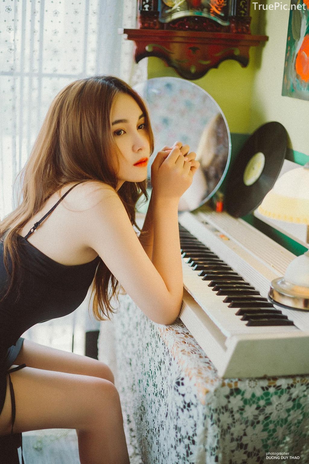 Vietnamese cute model - Nguyen Yen Nhi - One day practicing piano - Picture 6