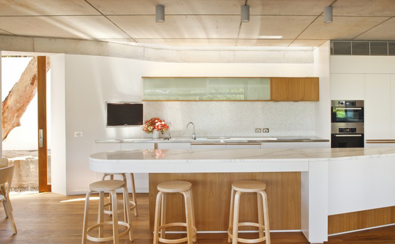 Angophora House kitchen