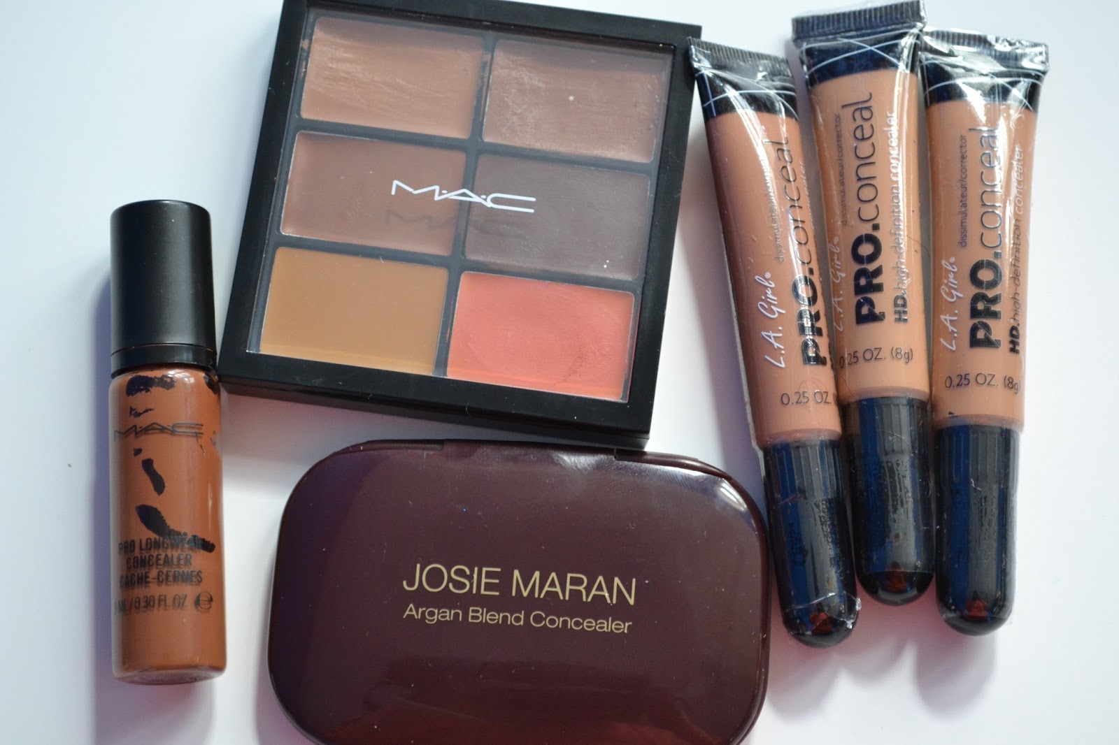 No Pain No Beauty Perfection in a Bottle Concealer