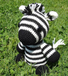 PATRON GRATIS CEBRA AMIGURUMI 42907