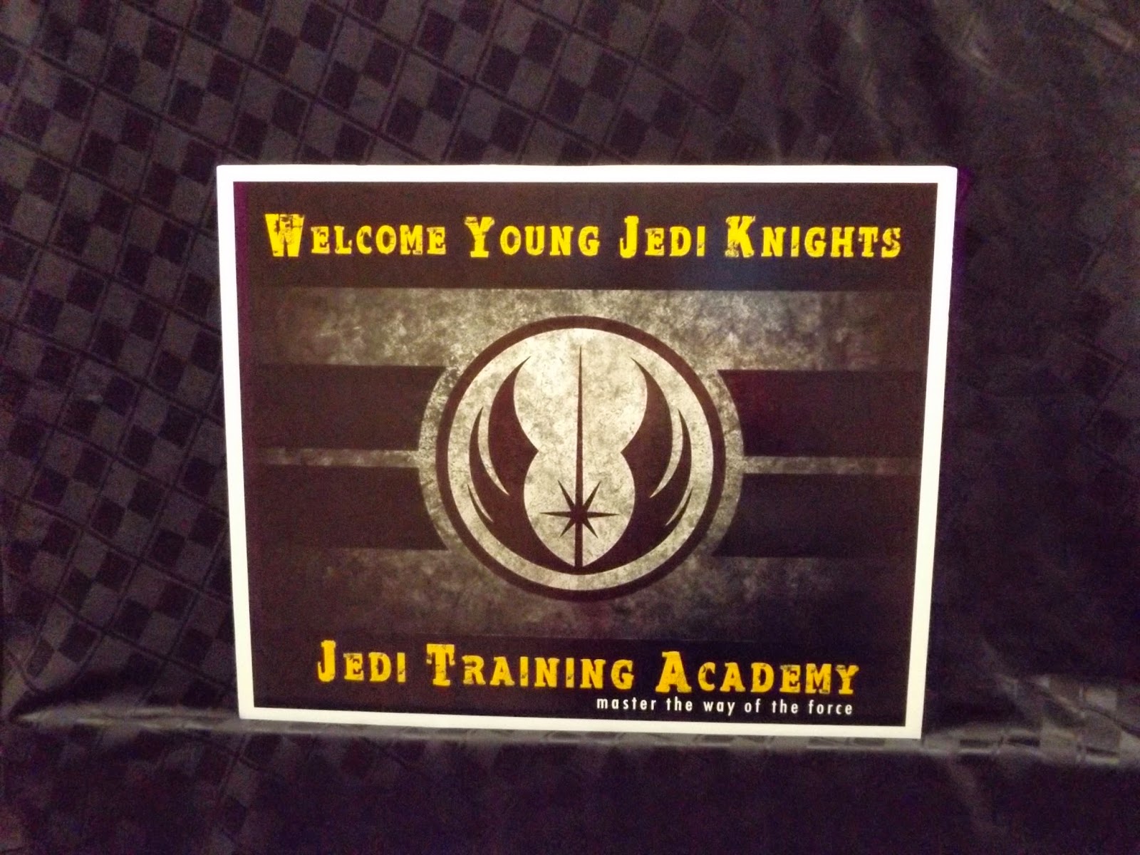 Crafting Weasels: Jedi Training Academy Blue & Gold Banquet