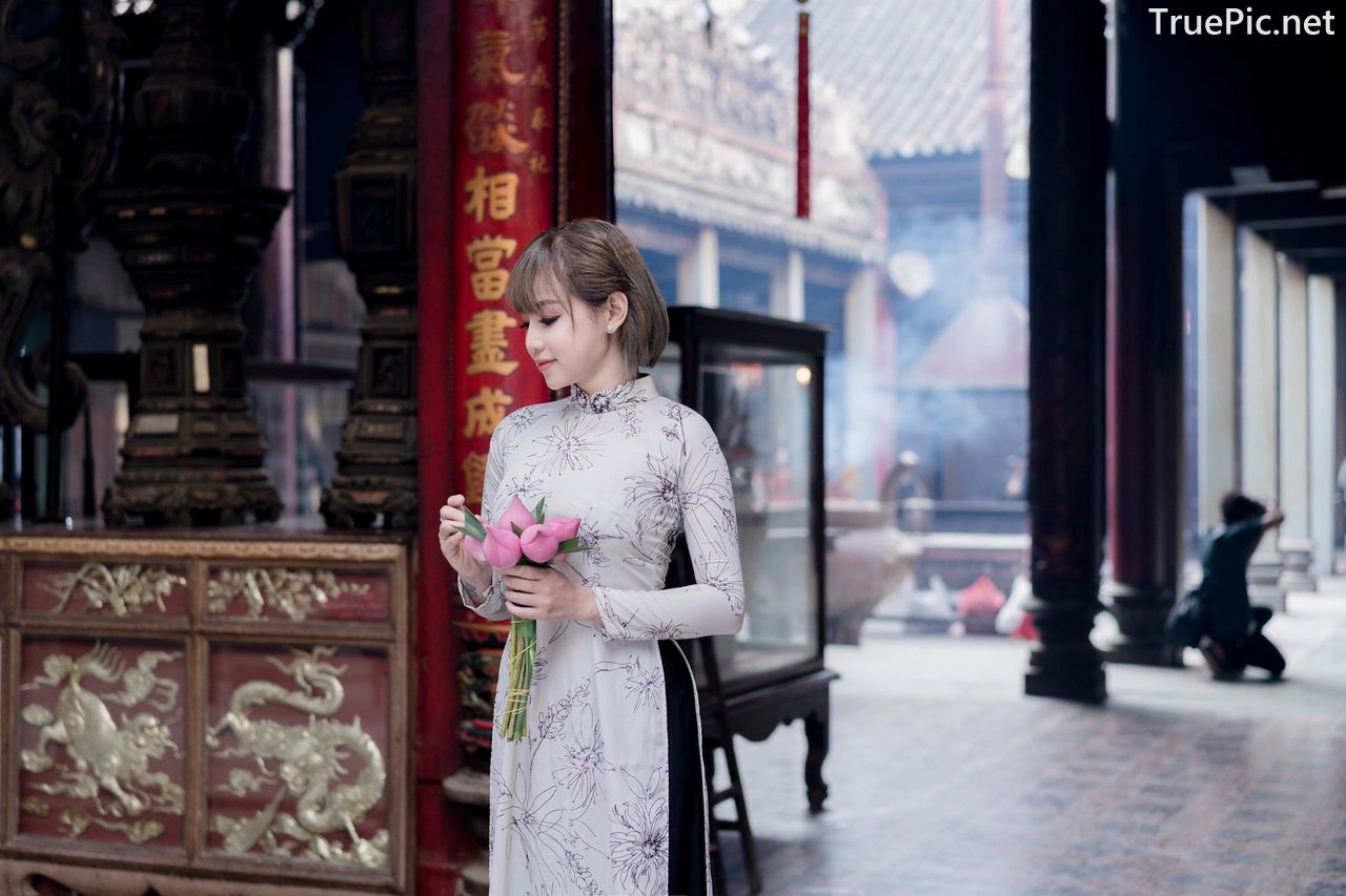 Image-Vietnamese-Beautiful-Girl-Ao-Dai-Vietnam-Traditional-Dress-by-VIN-Photo-1-TruePic.net- Picture-85