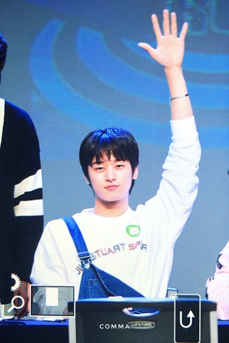 이건 진짜 타고났다고 볼수있는 팔길이 긴 아이돌 | 인스티즈