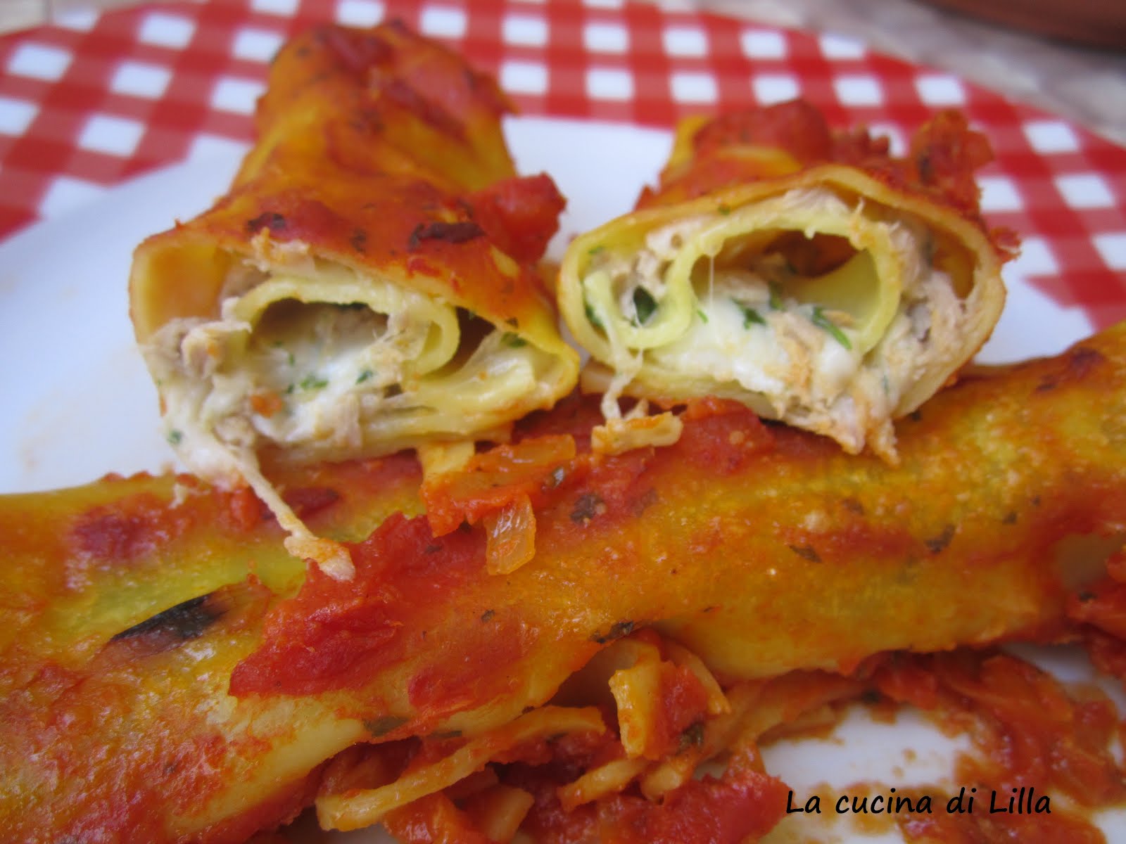 Pasta fresca Cannelloni tonno e mozzarella