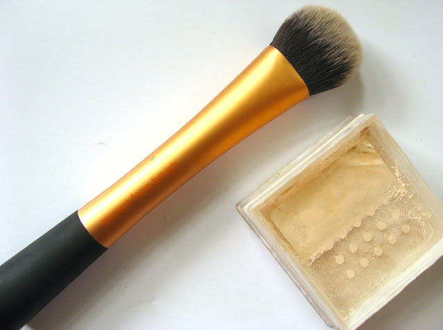 7 Ways To Use A Real Techniques Expert Face Brush