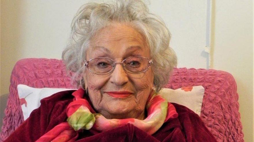 Usta Sanatçı Altan Karındaş Vefat Etti