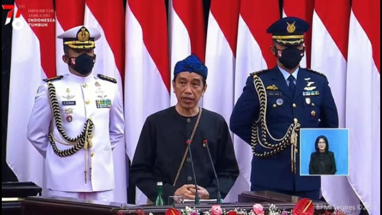 Sebut Nyawa Rakyat Jadi Hukum Tertinggi, Jokowi Dinilai Telah Jadikan Rakyat Sebagai ‘Tahanan Kota’
