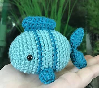 PATRON GRATIS PEZ AMIGURUMI 38556