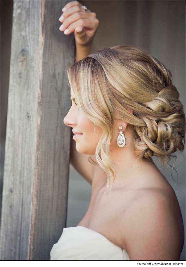 Loose Back Bun Hairstyles| Wedding Hair Style Tips