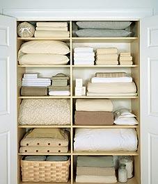 http://www.styleathome.com/how-to/organizing-ideas/article/organizing-101-linen-closets