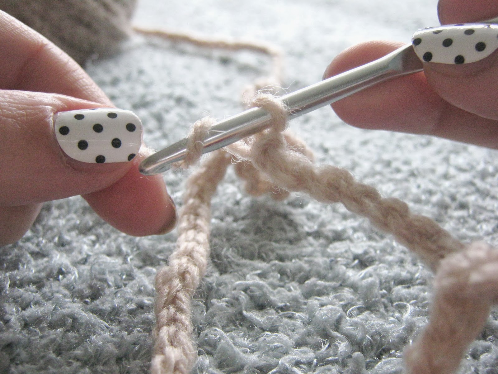 Making Chunky Wool Awake + Make A Blog for Creative Living