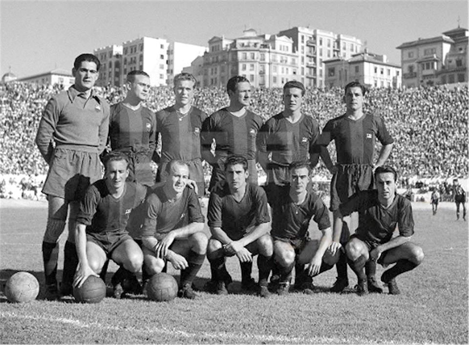 EQUIPOS DE FÚTBOL onces históricos y actuales ⚽ATLÉTICO DE MADRID 🆚