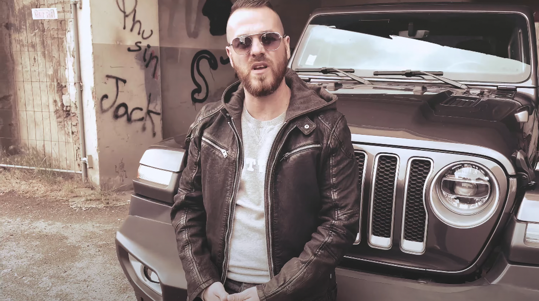 Photo de Colly G extraite du clip #ONE Photo de Colly G extraite du clip #ONE
