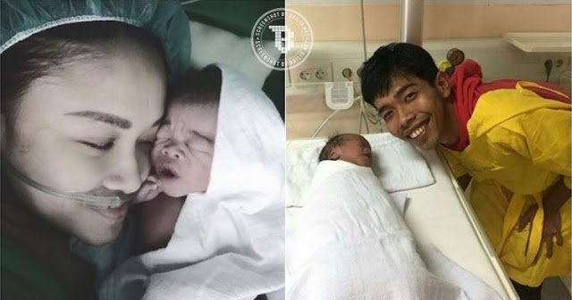 Sungguh Tega, Baru Lahirkan Anak Kedua, Dede Dinyinyir Netizen Perihal Wajah Anaknya. Sungguh Tega, Baru Lahirkan Anak Kedua, Dede Dinyinyir Netizen Perihal Wajah Anaknya.