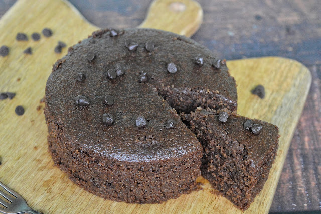 Semolina Chocolate Cake