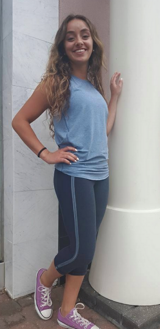 Lululemon Inner Essence Crop