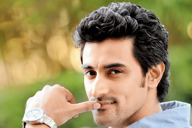 7infi Com Kunal Kapoor Biography Age Weight Height
