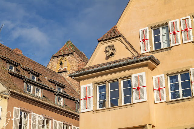 Maison dite « Zum Salzkasten » — 54 Grand’Rue (Colmar)  — façade sud, le guetteur