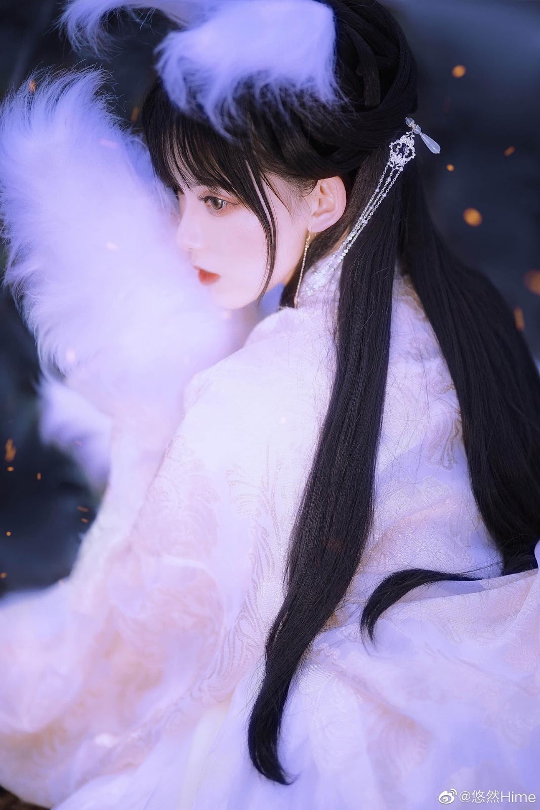 Image-Chinese-beautiful-girl-Cosplay-Nine-tailed-fox-TruePic.net