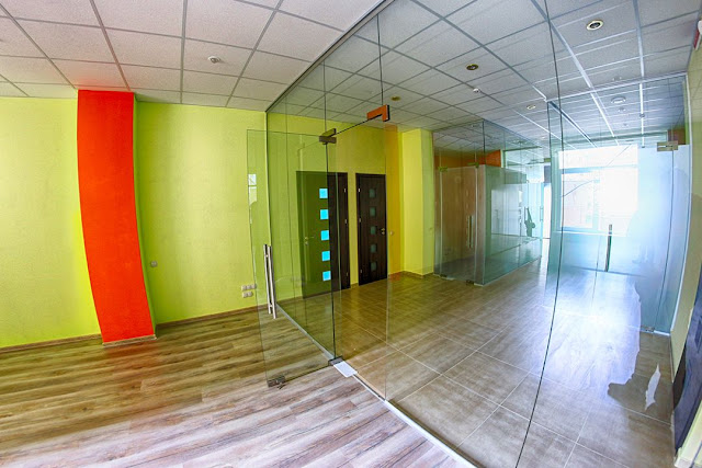 Glass office partitions