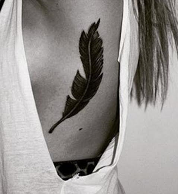 8 The sideboob tattoo is the latest trend among tattoo lovers