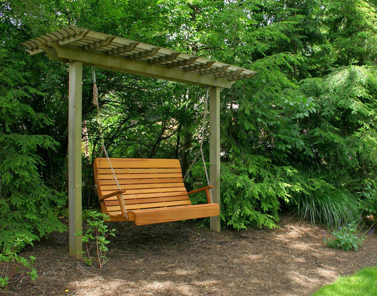 La Maison Boheme: Bench Swing for the Garden