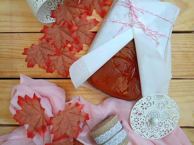 Dulce de membrillo en olla rápida. Carne de membrillo. Receta tradicional, de la abuela. Otoño. Aprovechamiento. Fruta de temporada. Sin horno. Cuca