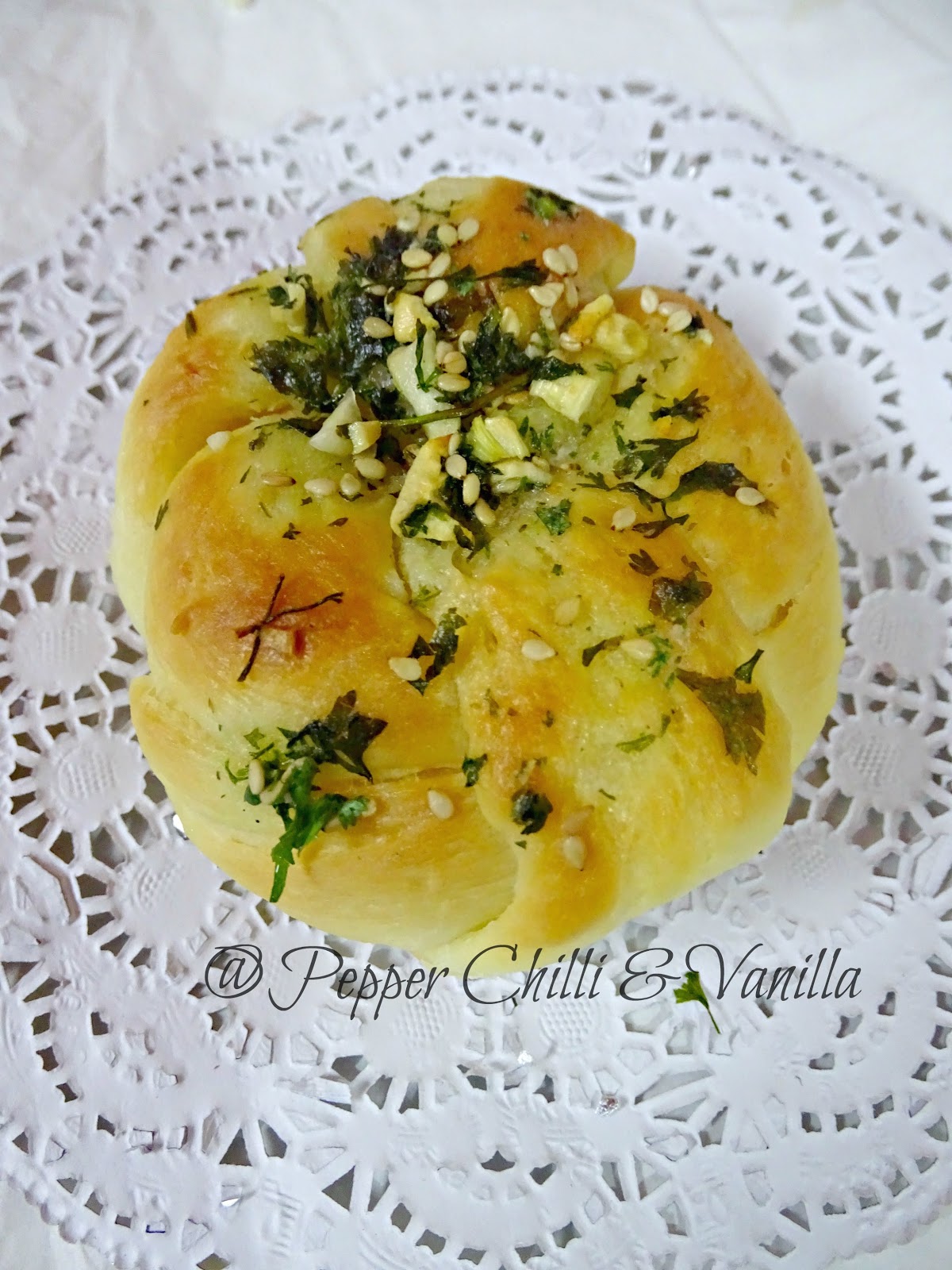 Butter Garlic Knots/Eggless Butter Garlic Knots/Eggless Dinner rolls