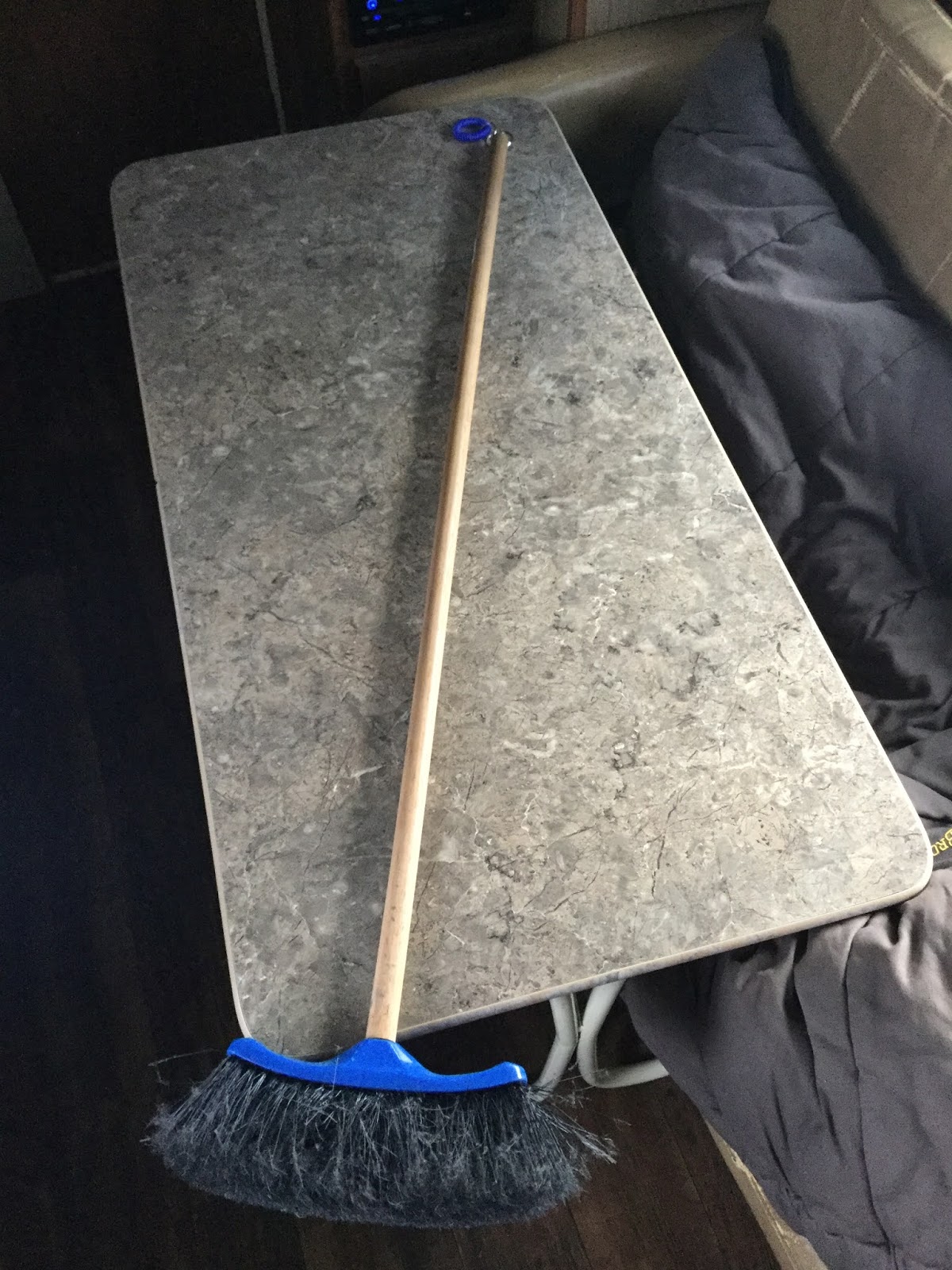 The Urban Nomads Broom Handle HangUp