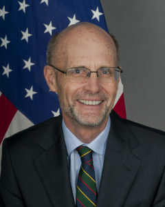 Head shot of US Ambassador to PNG Walter North