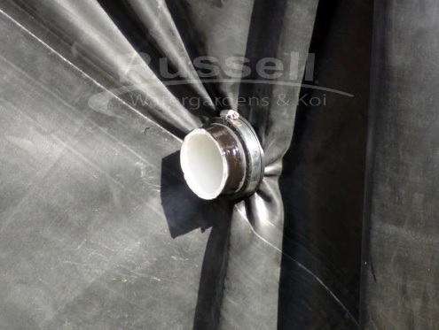 Lỗ thoát nước trên màng HDPE