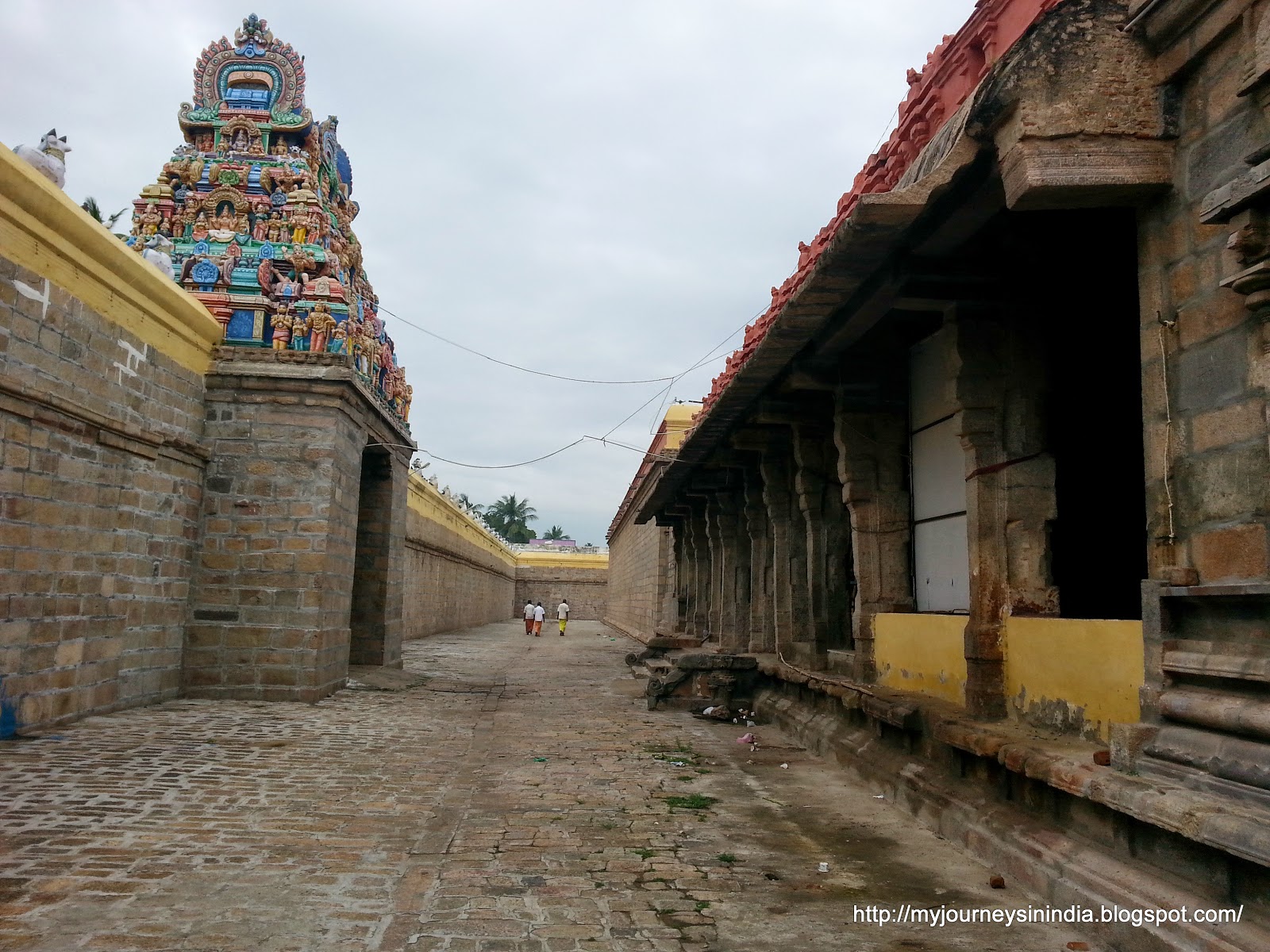Tiruvaiyaru Aiyarappar Temple Echo Prakaram Or Saptha Oli Prakaram