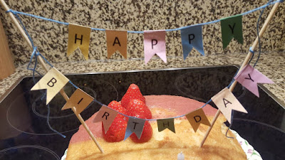 happy birthday mini banner/cake banner (free printable) happy birthday mini banner/cake banner (free printable)