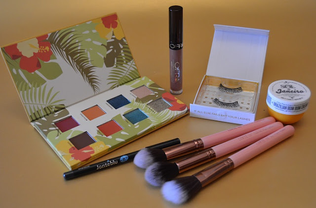 BOXYCHARM ?Caribbean Queen? de Junio 2018