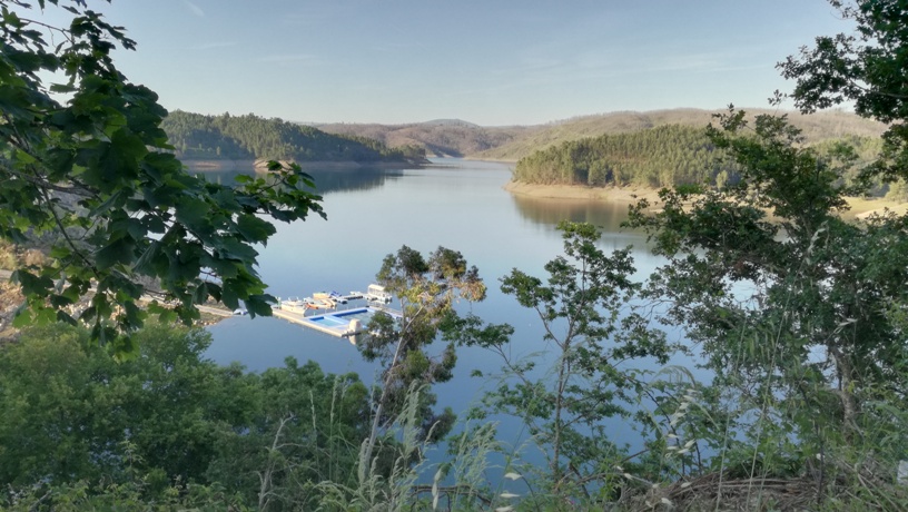 Praia Fluvial na Albufeira do Cabril Praia Fluvial na Albufeira do Cabril