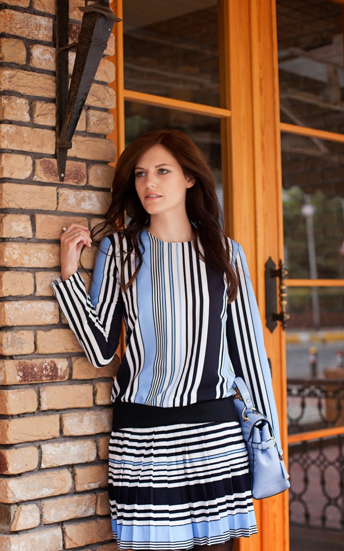 matching tie for blue blazer