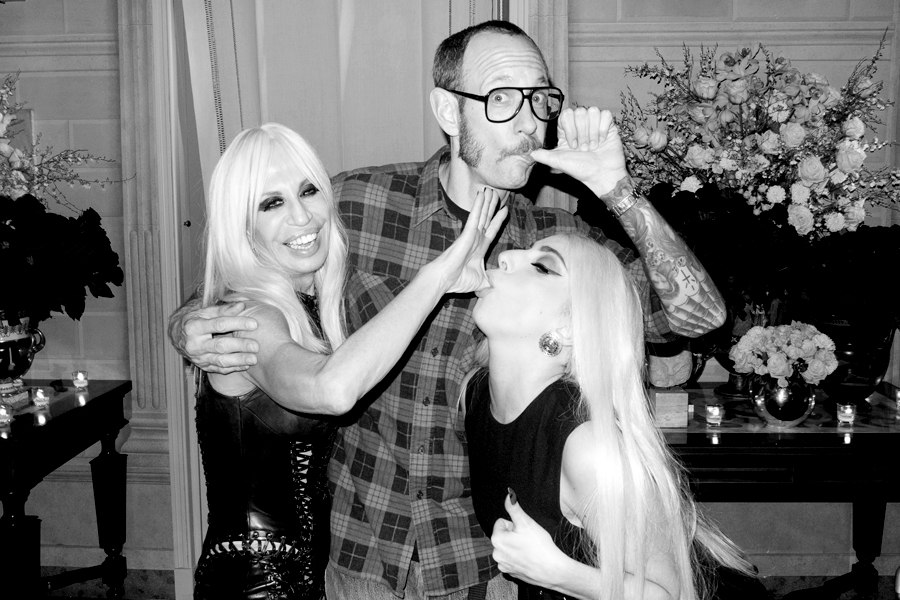 Donatella+Versace+and+Lady+Gaga+by+Terry+Richardson2.jpg