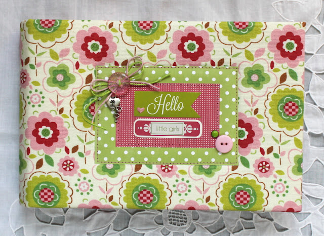 Альбом для девочек.