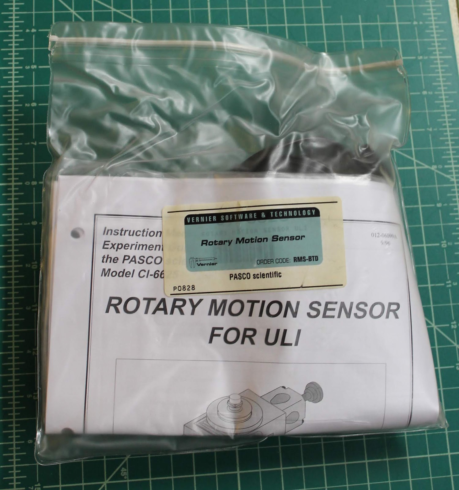 Physics is supposed to be fun! Pasco Rotary Motion Sensor Model CI6625
