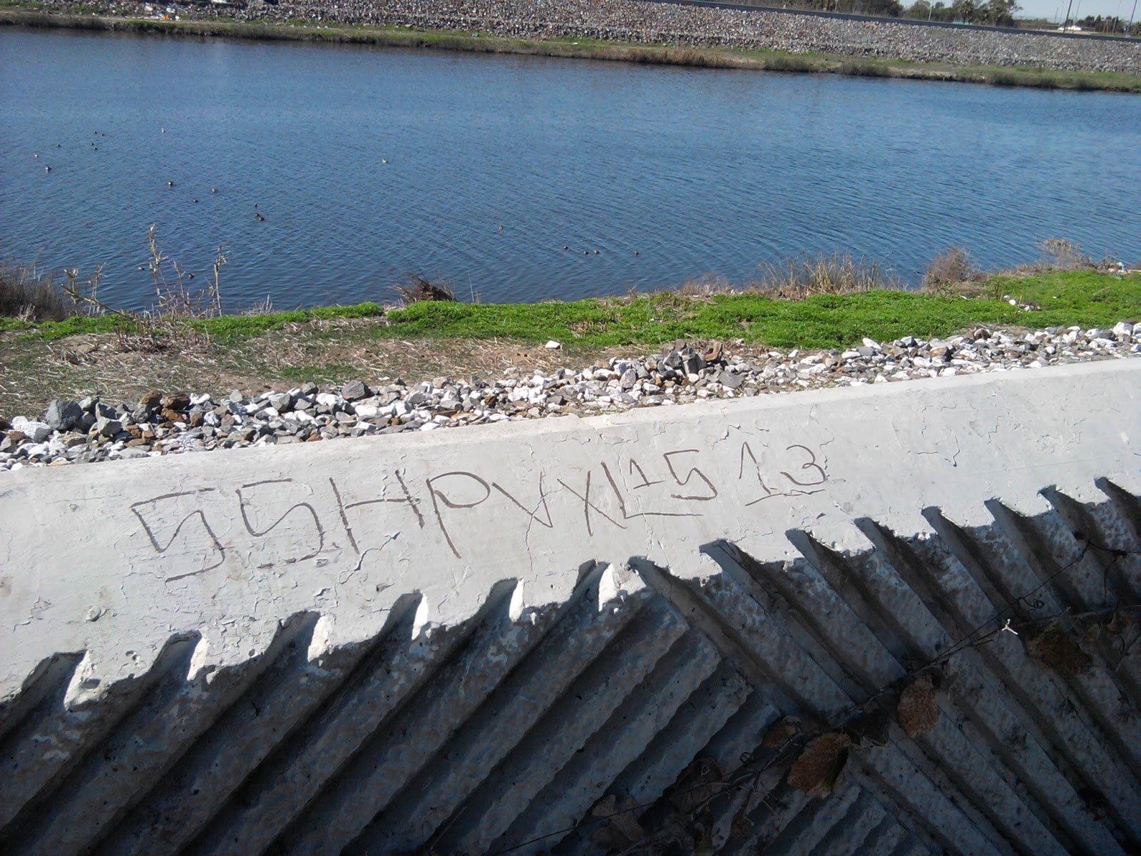 sureno 13 gangs graffiti Varrio Huntington park locos