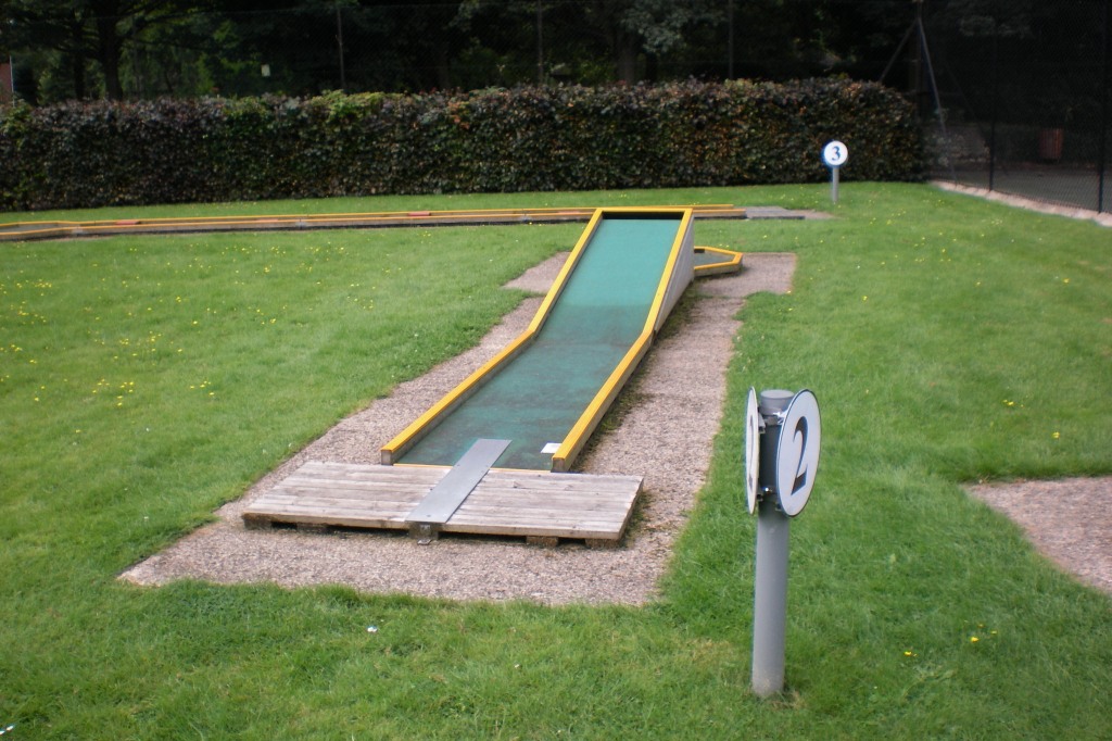 The Ham and Egger Files Minigolfing in Oxford's Parks