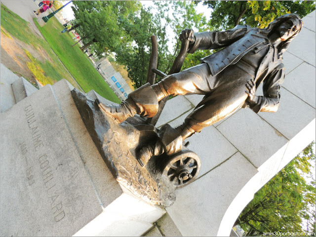 Monumento a Louis Hébert en el Parc Montmorency en la Ciudad de Quebec 
