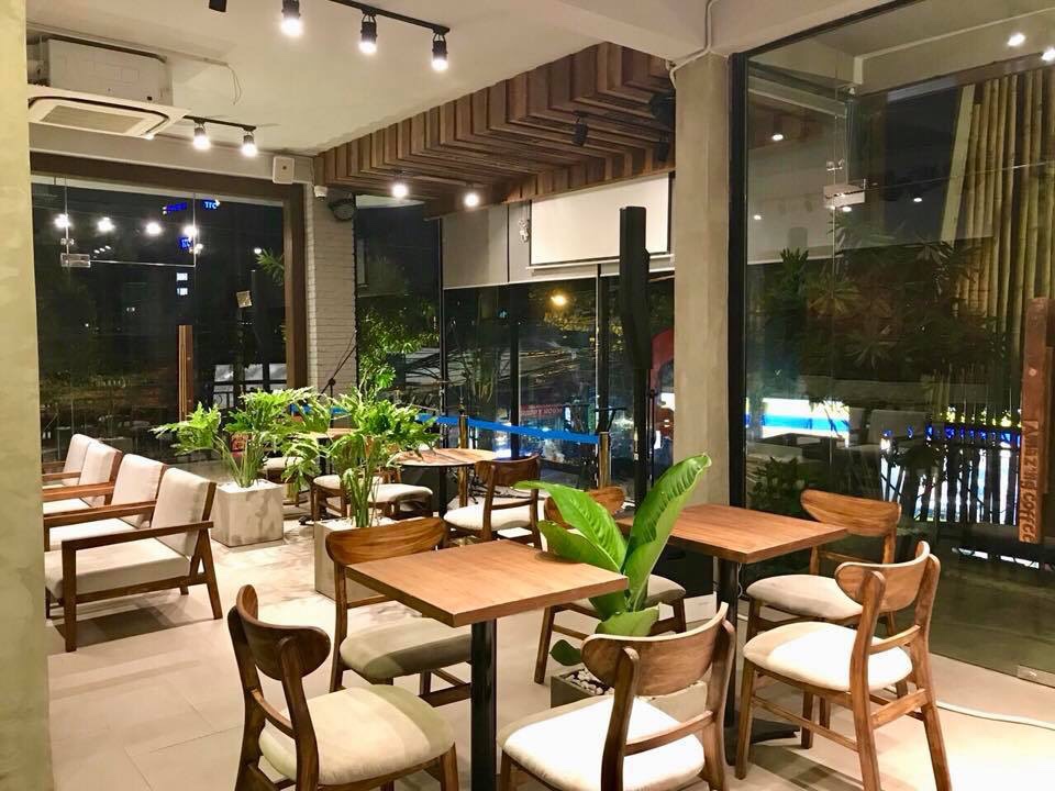 Tổng hợp +30 mẫu thiết kế bàn ghế quán cafe đẹp không lo lỗi thời ...