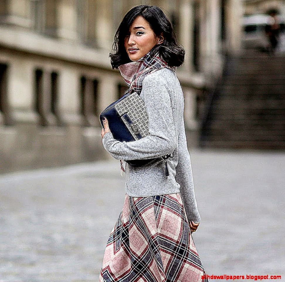 Best Street Style at Paris Fashion Week Fall 2014  POPSUGAR Fashion
